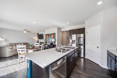 10240 Powell Ave, Johnston, IA 50131 - photo 7