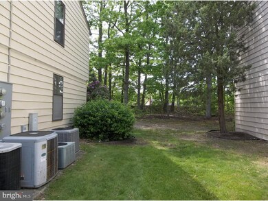 5 Button Gwinett Bldg unit 5, Blackwood, NJ 08012 - photo 6