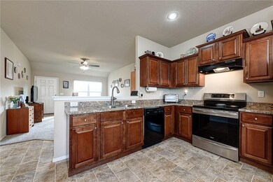 1014 White Oak St, Elkins, AR 72727 - photo 2