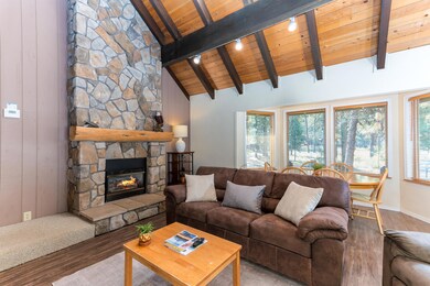 Deer-10-D-livingroom-2