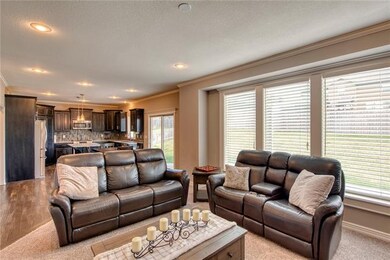 1532 SW Cross Creek Dr, Lee's Summit, MO 64082 - photo 5