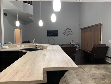 2811 Leslie St, Edinburg, TX 78539 - photo 5