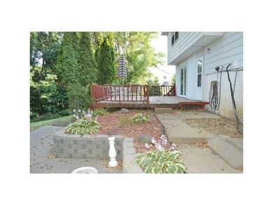 Deck.