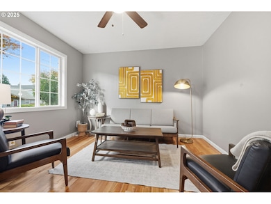 8502 N Hamlin Ave, Portland, OR 97217 - photo 3