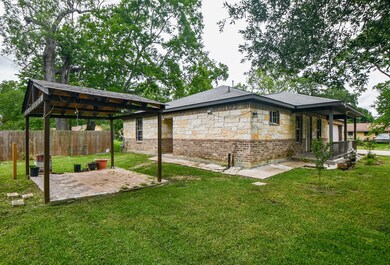 5913 Senior St, Houston, TX 77016 - photo 4