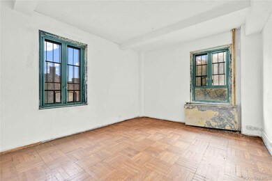 1504 Metropolitan Ave, Bronx, NY 10462 - photo 7