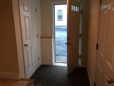 32 Derby St unit B, Worcester, MA 01604 - photo 3