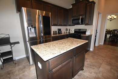 3238 El Camino St, Bay City, TX 77414 - photo 6