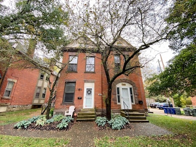 239 Wilber Ave unit 3, Columbus, OH 43215 - photo 4