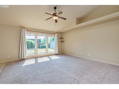 534 N 7th St, Carlton, OR 97111 - photo 6