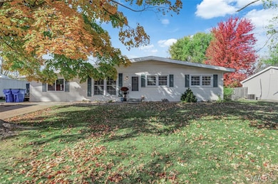 5273 Westwood Dr, Saint Charles, MO 63304 - photo 5