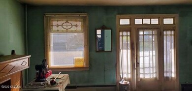 1701 Pulaski Ave, Coal Township, PA 17866 - photo 6