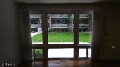 7532 Spring Lake Dr unit A-1, Bethesda, MD 20817 - photo 3