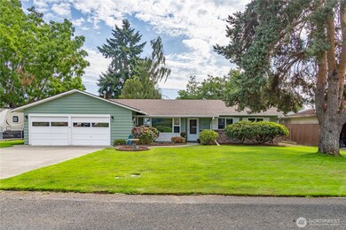 1651 SW Snively Ave, Chehalis, WA 98532 - photo 3