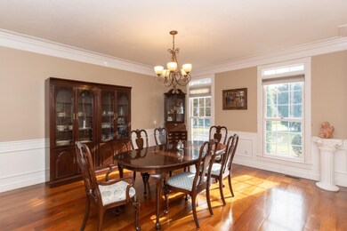 8040 Glenwynd-6