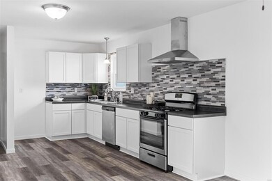 Brand New Kitchen with Never Been Used Stainless A