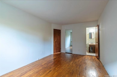 18-16 Bell Blvd unit 2, Flushing, NY 11360 - photo 6