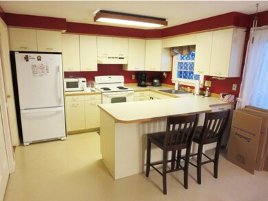 165 Blackwater Rd unit 5, Somersworth, NH 03878 - photo 3