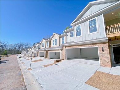 2606 Mills Commons Dr, Decatur, GA 30034 - photo 3