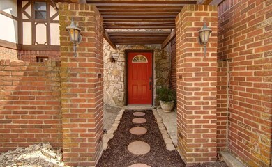 401 E Paloma Ct, Fort Worth, TX 76108 - photo 3