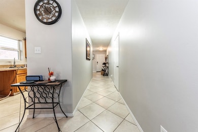 10410 Templeridge Ln, Houston, TX 77075 - photo 6