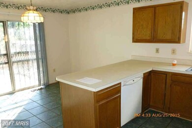 706 Carlough St, Hyattsville, MD 20785 - photo 6