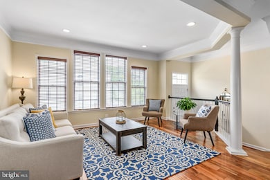 22047 Avonworth Square, Broadlands, VA 20148 - photo 6