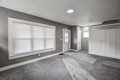 Living Room with carpet flooring