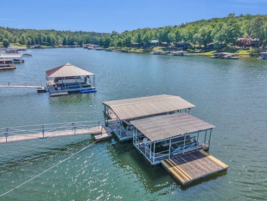 Dock