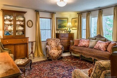 Large windows for lots of light!