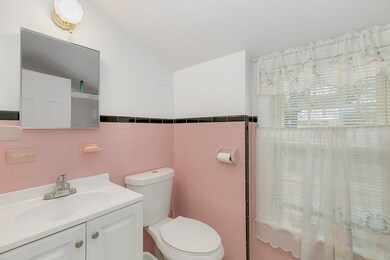 289 South St, Randolph, MA 02368 - photo 4