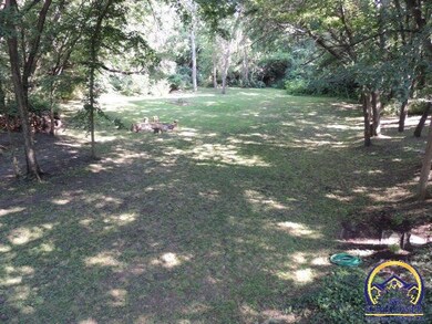 7635 SW 10th Ave, Topeka, KS 66615 - photo 5