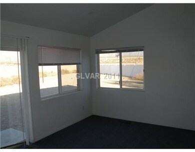 5990 E Badlands Ln, Pahrump, NV 89061 - photo 5