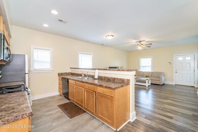1320 E Elm St NA-18