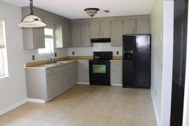 3033 Nottingham Way, Dothan, AL 36305 - photo 5