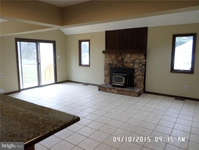 211 Hooton Rd, Mount Laurel, NJ 08054 - photo 6