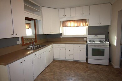 28 Circle St, Otho, IA 50569 - photo 7