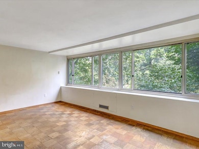 Cathedral Ave Cooperative unit 409, Washington, DC 20016 - photo 7