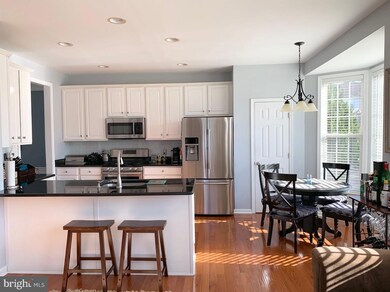 24 Honey Locust Ct, Lafayette Hill, PA 19444 - photo 2