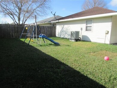 2505 Rue Jesann None, Marrero, LA 70072 - photo 4