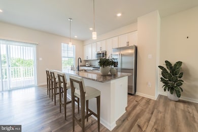 101 Extrovert Dr, Charles Town, WV 25414 - photo 6