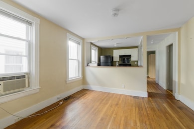21 Florence St, Cambridge, MA 02139 - photo 5