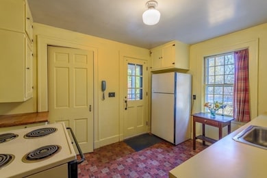 88 Farview Way, Amherst, MA 01002 - photo 6