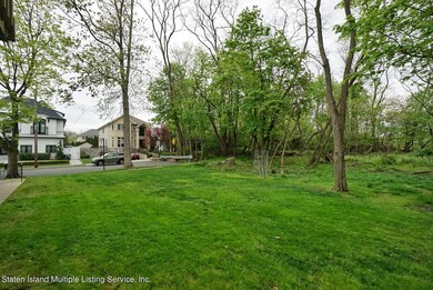 side yard