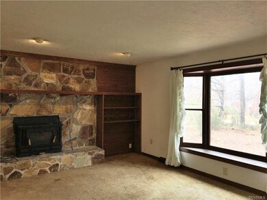 7761 Old Hopkins Rd, North Chesterfield, VA 23237 - photo 4