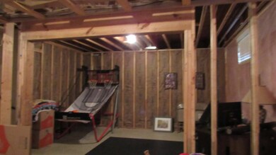 2020 Greyson Dr, Auburn, IN 46706 - photo 4