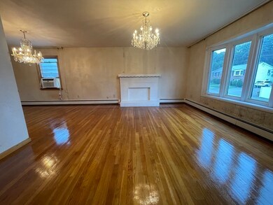 2 Blueview Rd, West Roxbury, MA 02132 - photo 2