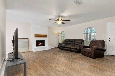 4518 Tealgate Dr, Spring, TX 77373 - photo 2