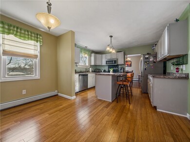 136 Eastgate Dr, Warwick, RI 02886 - photo 6