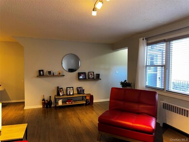 235 S Buckhout St unit 235, Irvington, NY 10533 - photo 6